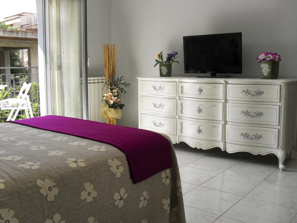 Casa Vacanze Milosa تيرمي فيلياتوري الغرفة الصورة