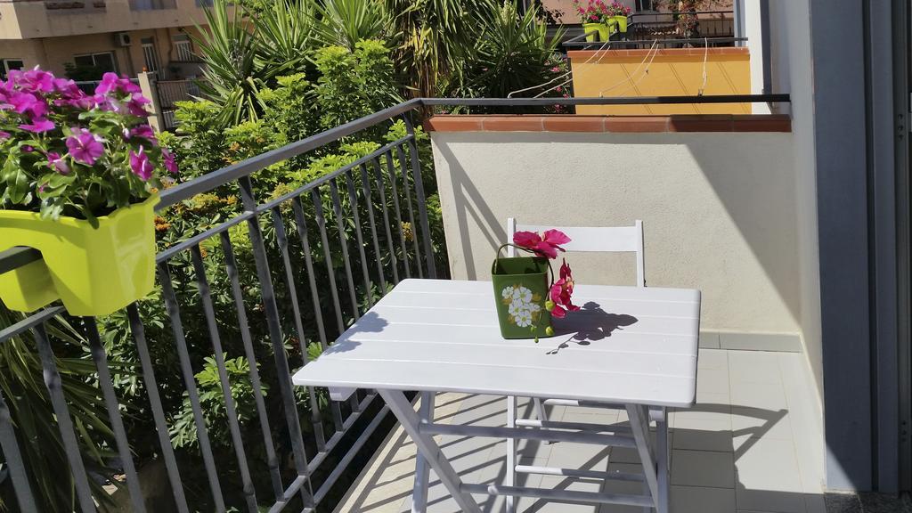 Casa Vacanze Milosa تيرمي فيلياتوري الغرفة الصورة